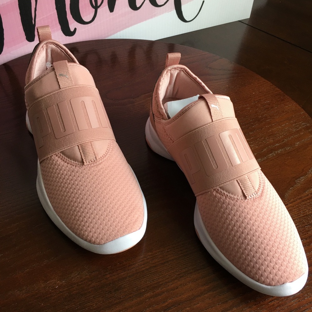 Puma, Peach Soft-foam Optical Comfort Sneakers.👟